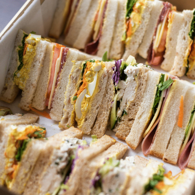 Sandwiches Box of 12